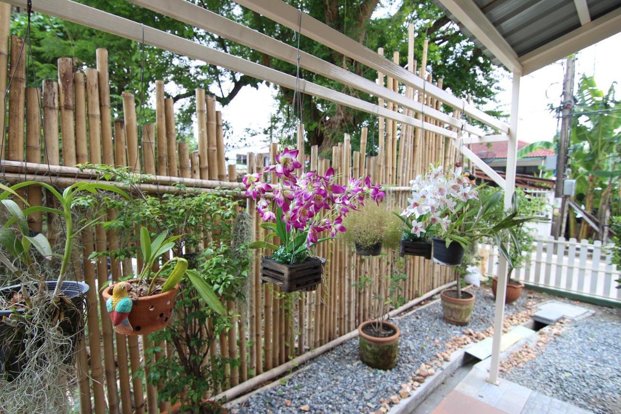 Appartement Bann In Suan à Bangkok Extérieur photo